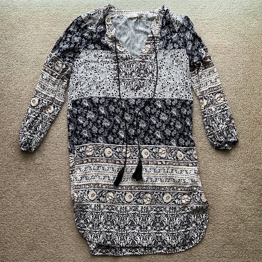 Roxberi Dress size M